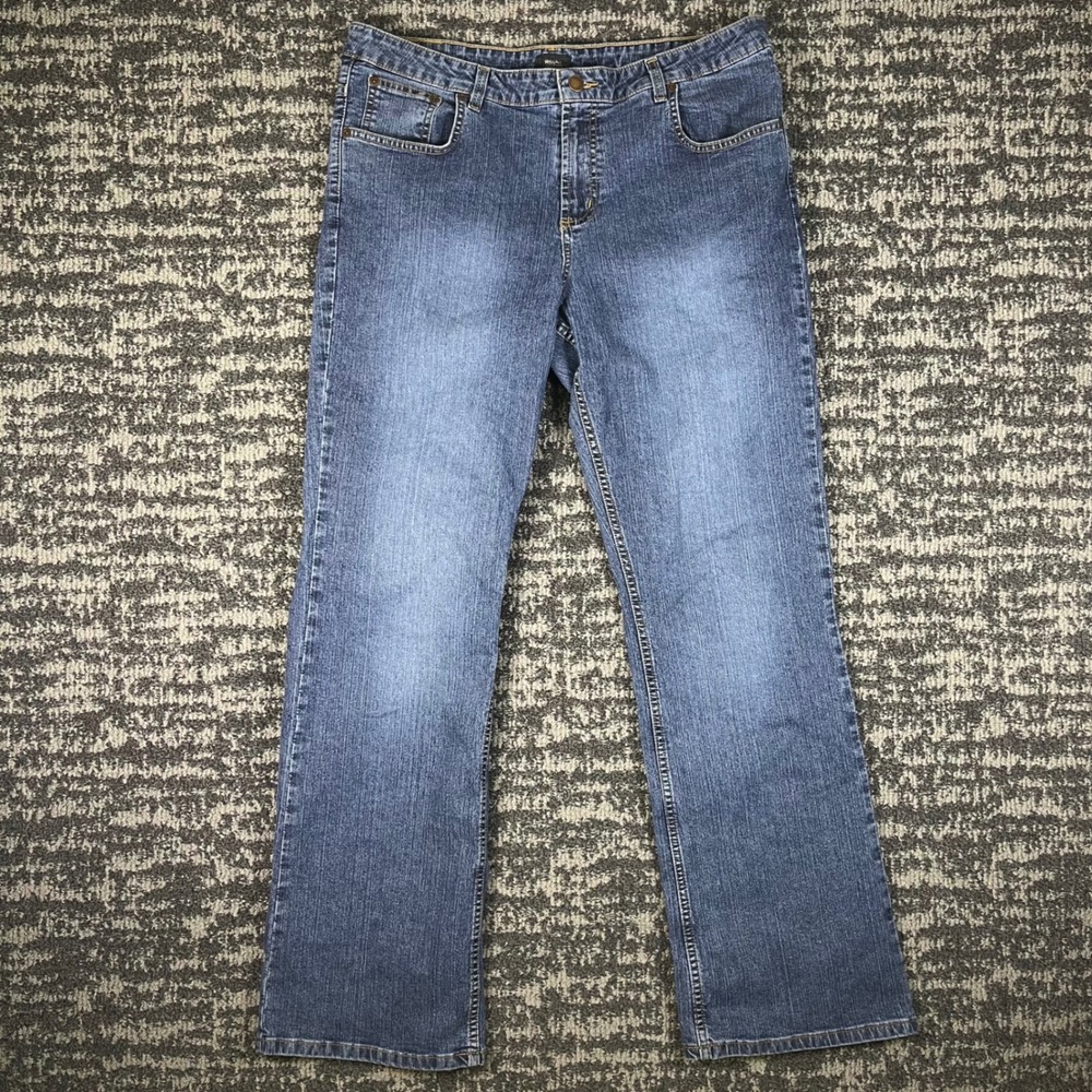 Mossimo Bootcut Jeans Womens 14 Blue Stretch Denim Mid Rise Medium Wash Y2K